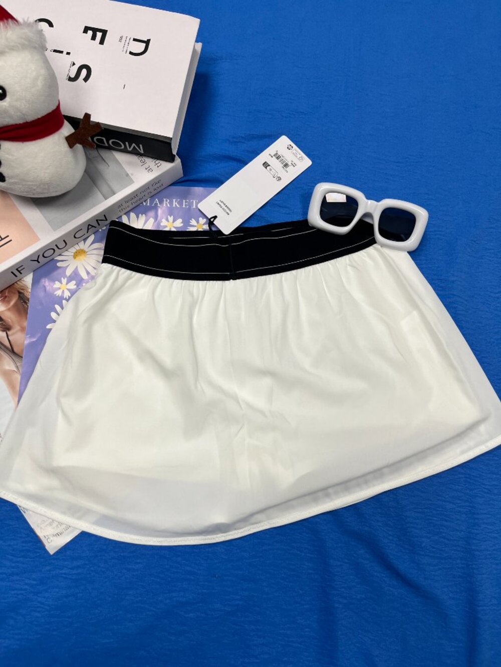 🤍Alo Match Point white tennis skirt, a wardrobe essential!🤍 - Picture 3 of 7